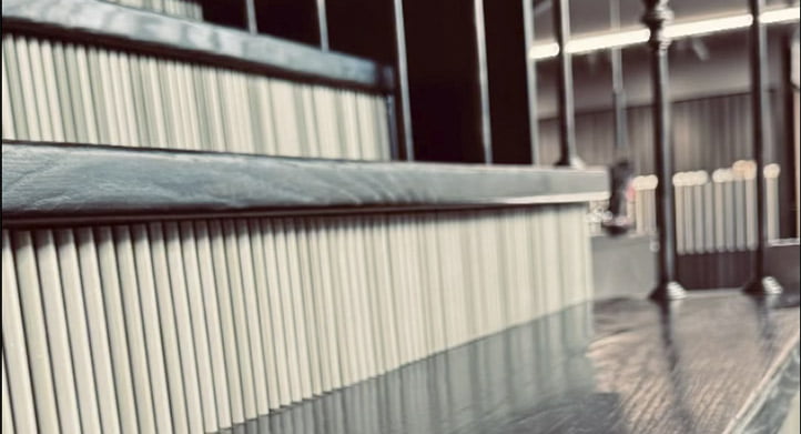 CONTINUAR LEYENDO SOBRE Stairs Showroom My V Deluxe