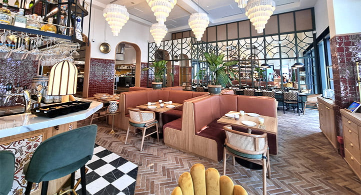 CONTINUAR LEYENDO SOBRE Noa by Olivia Boston Brick Restaurant